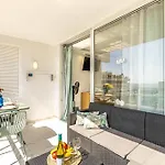 Апартаменти Ponderosa Ocean Breeze